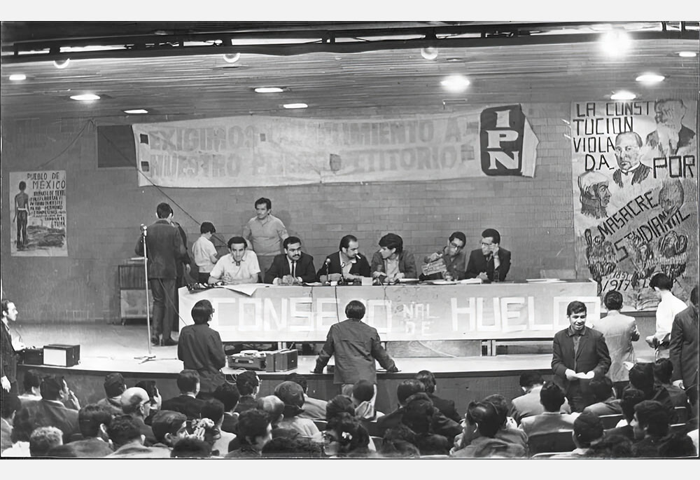 Conferencia de prensa del Consejo Nacional de Huelga.